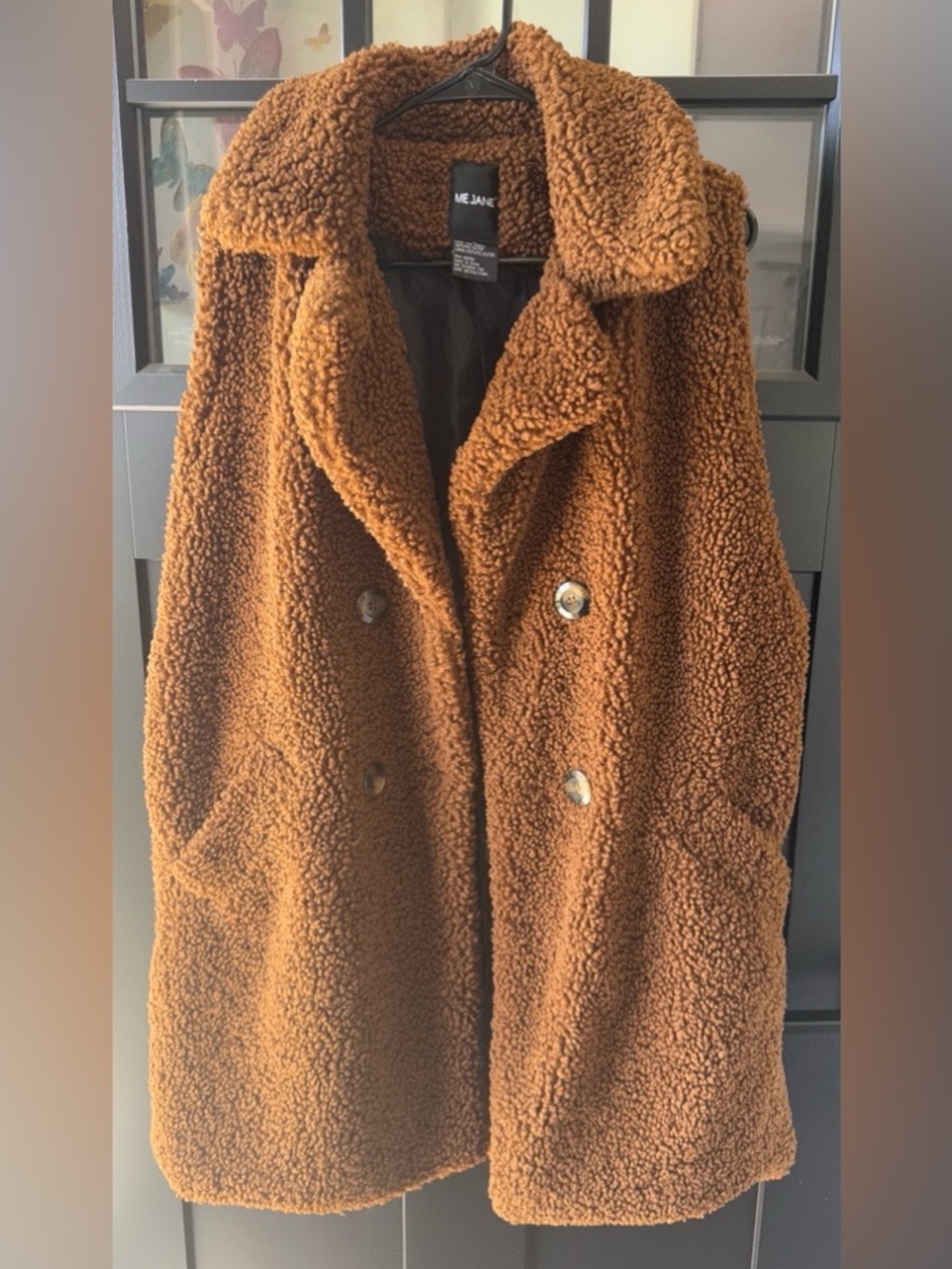 VINTAGE/Me Jane Men's Performance Teddy Vest in Caramel Brown